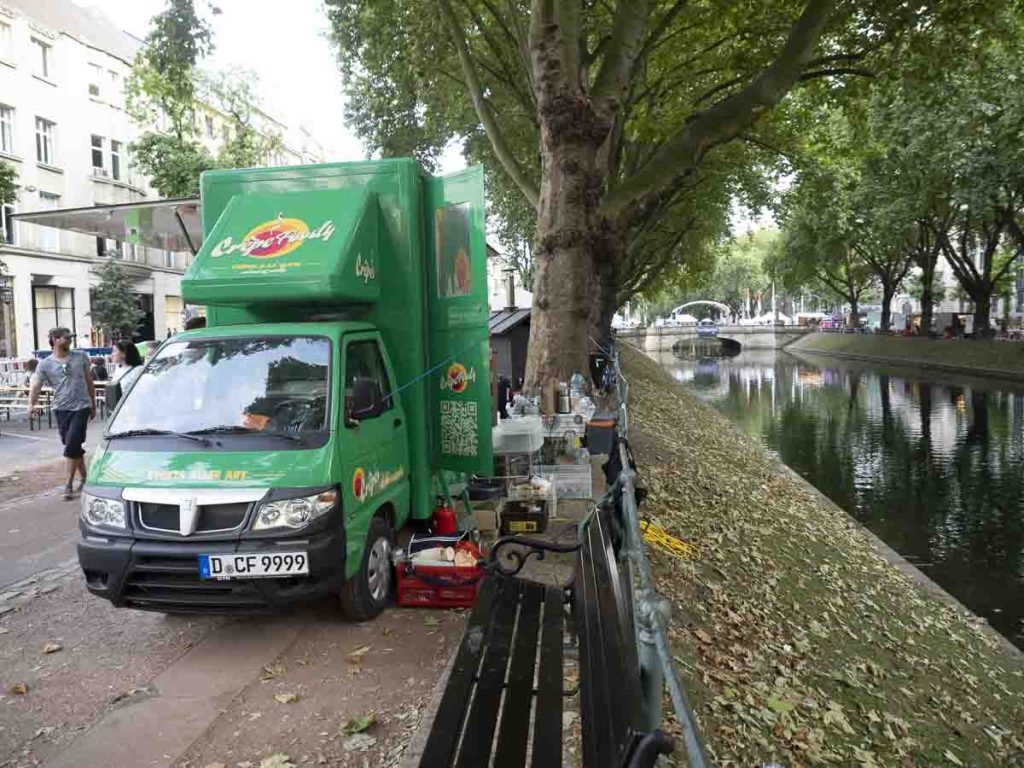 CrêpeFoody-mobile Crêperie bei Rund um die Kö-3